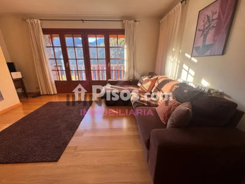 Living Room - Apartment with Balconies in L'Aldosa