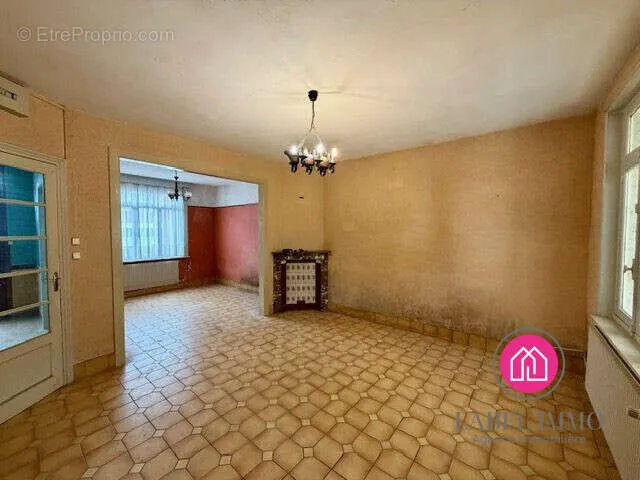 Elutuba - Terraced House with Garden in Anzin