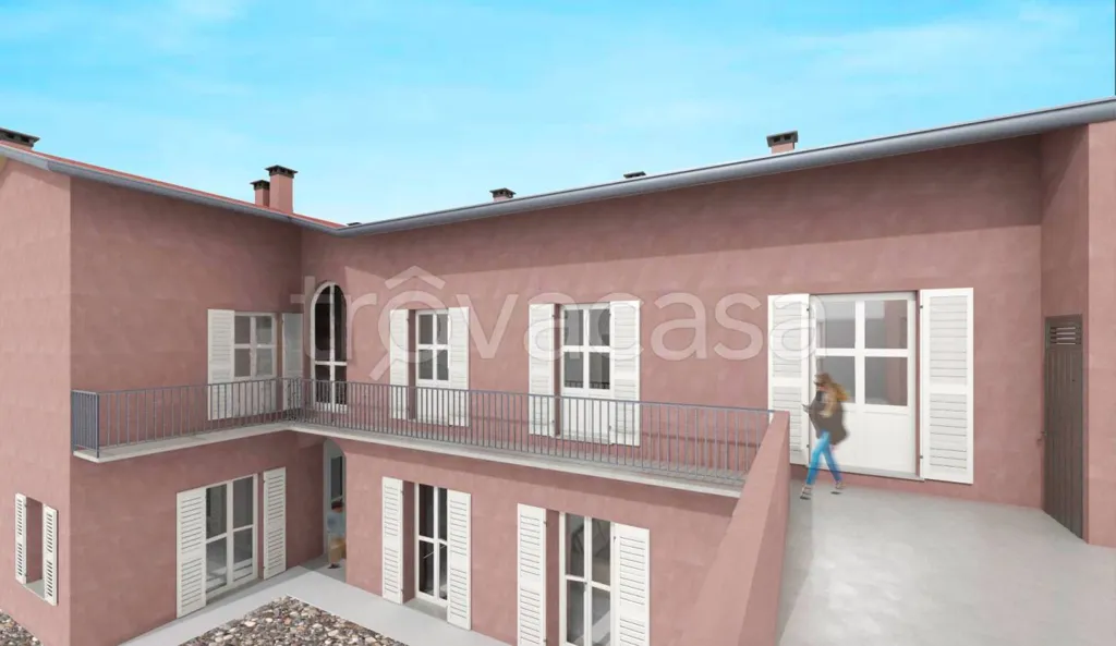 Trilocale in Historic Setting with Terrace in Saluzzo
