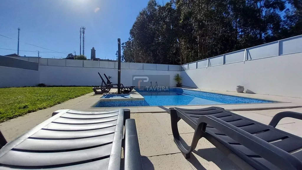 Pool - Contemporary House with Pool in Viana do Castelo