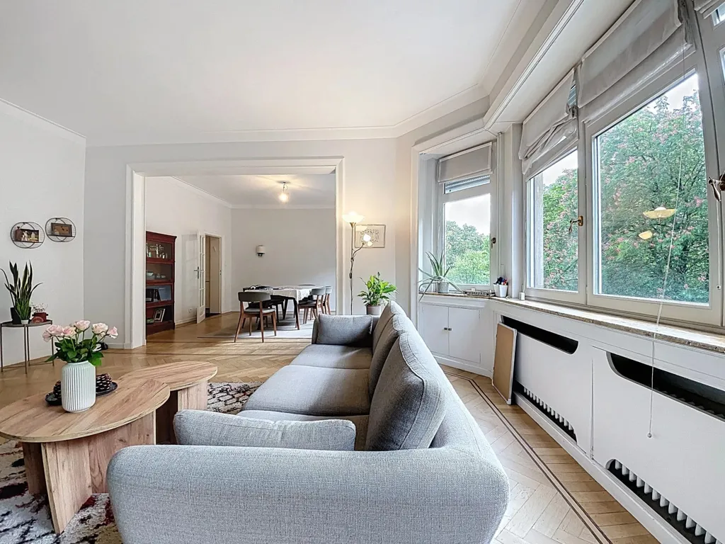 Séjour - Appartement Rénové avec Terrasse près du Bois de la Cambre