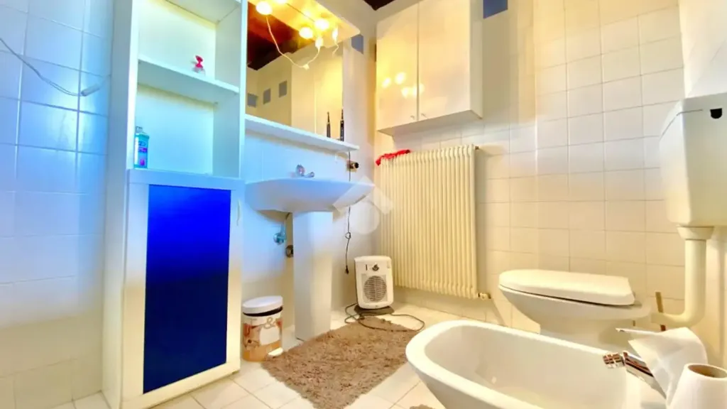 Salles de bain - Three-Level Apartment with Private Garden in Montebelluna