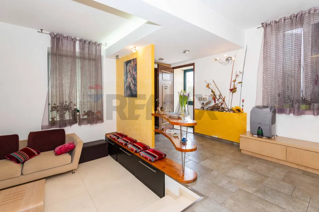 Elutuba - Agriturismo with Pool in Ragusa, Sicily