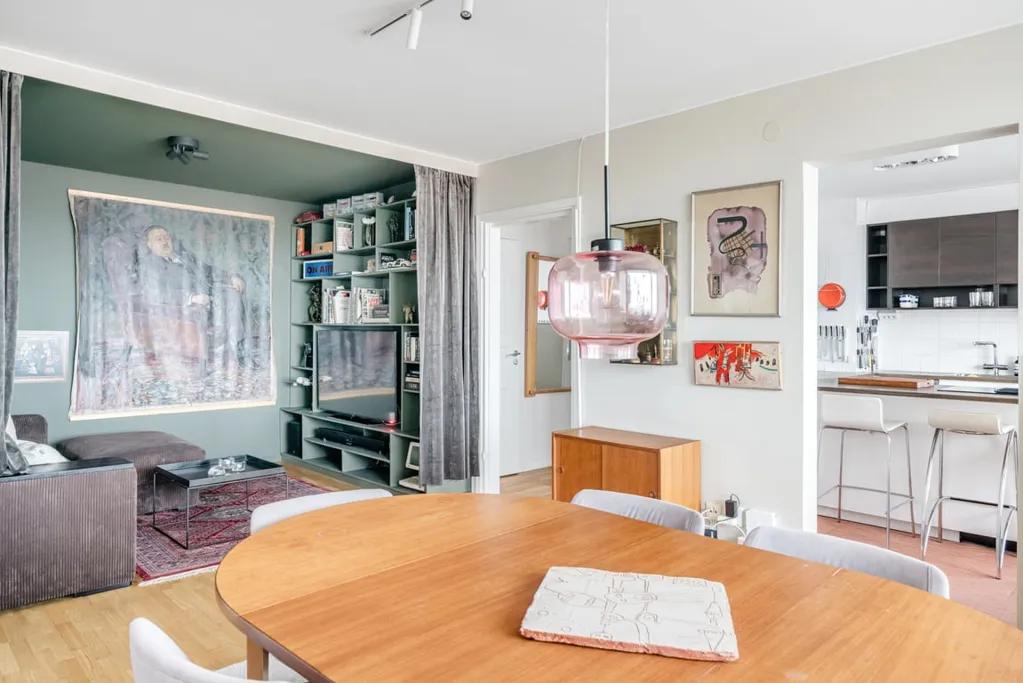 Söögituba - Apartment with Western Balcony in Solna