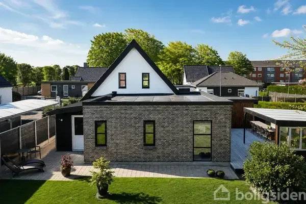 Õhuvaade - Modern Villa with Garage in Esbjerg Ø