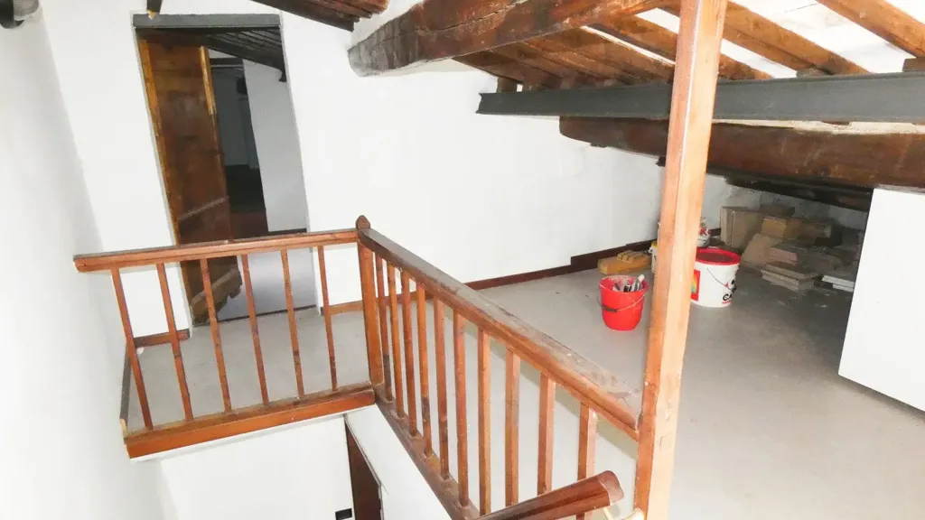 Pièces - Characterful Townhouse with Garden Access in Fabriano