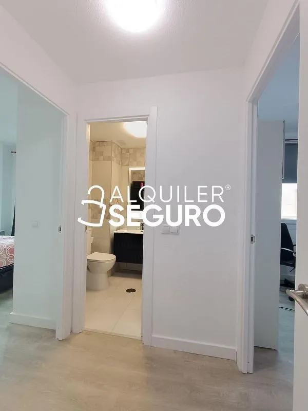 Esik - Apartment with Pool and Terrace in Restón