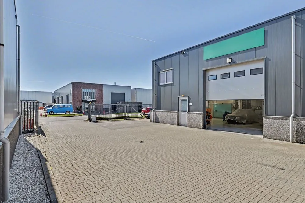 Välivaade - Commercial Unit with Secure Outdoor Space in Strijen