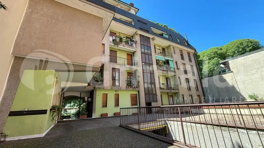 Aed - Apartment with Triple Aspect in Abbiategrasso
