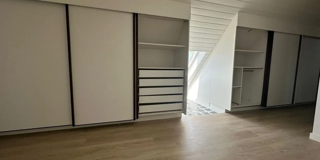 Pièces - Duplex avec Terrasse et Jardin à Hulshout