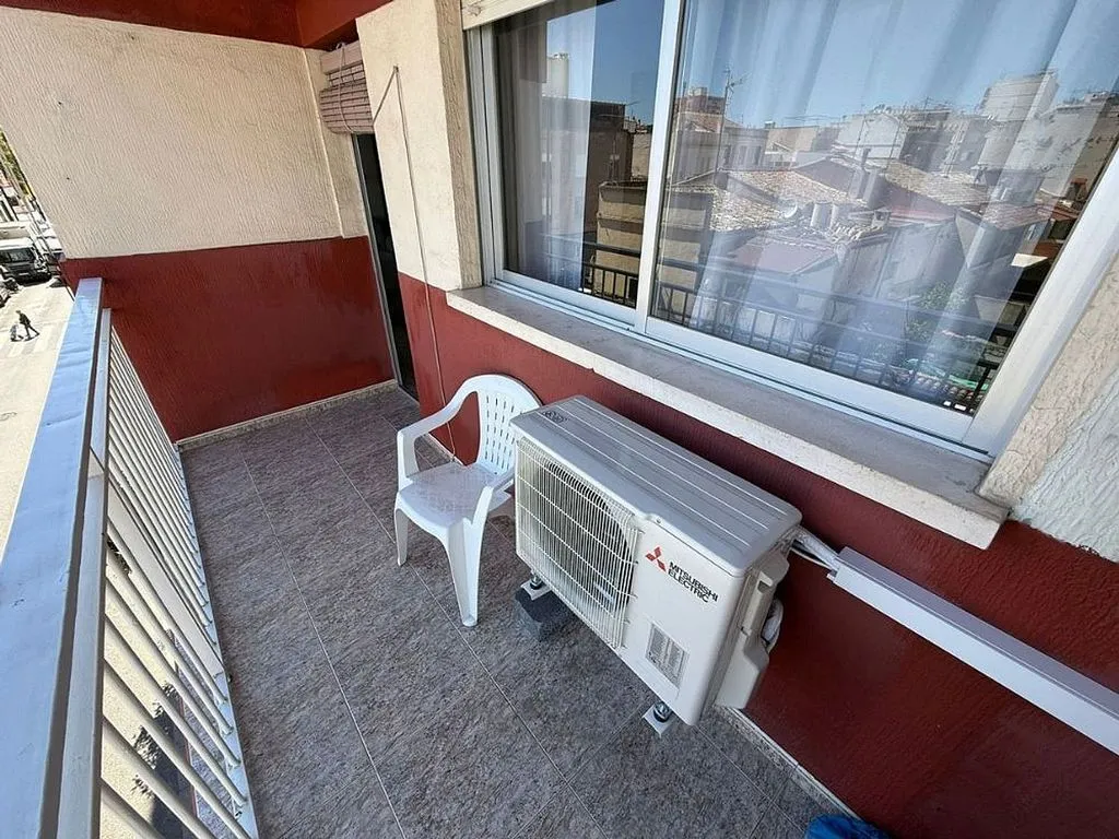 Rõdu - Apartment with Balcony in Raval, Valencia