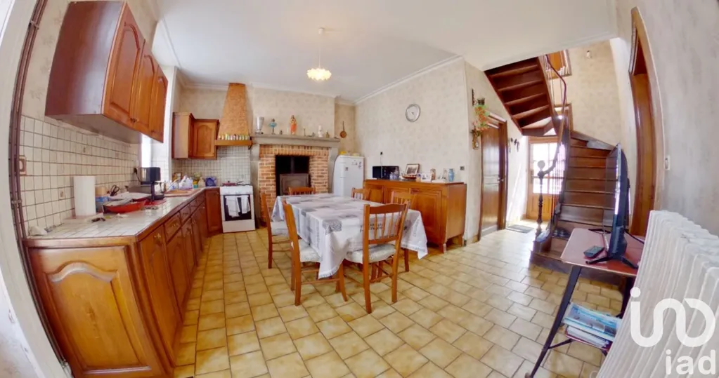 Söögituba - Charming Village House with Courtyard in Alexain