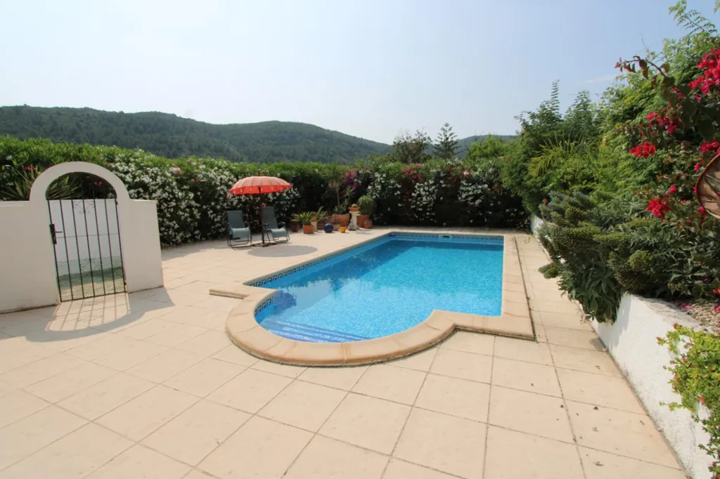 Bassein - Villa with Private Pool in Orba