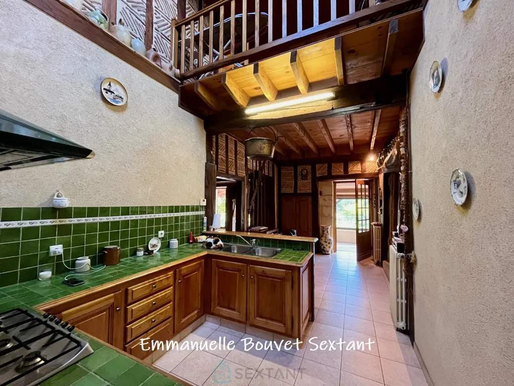 Cuisine - Maison Périgourdine avec Gîte à Convertir près de Bergerac