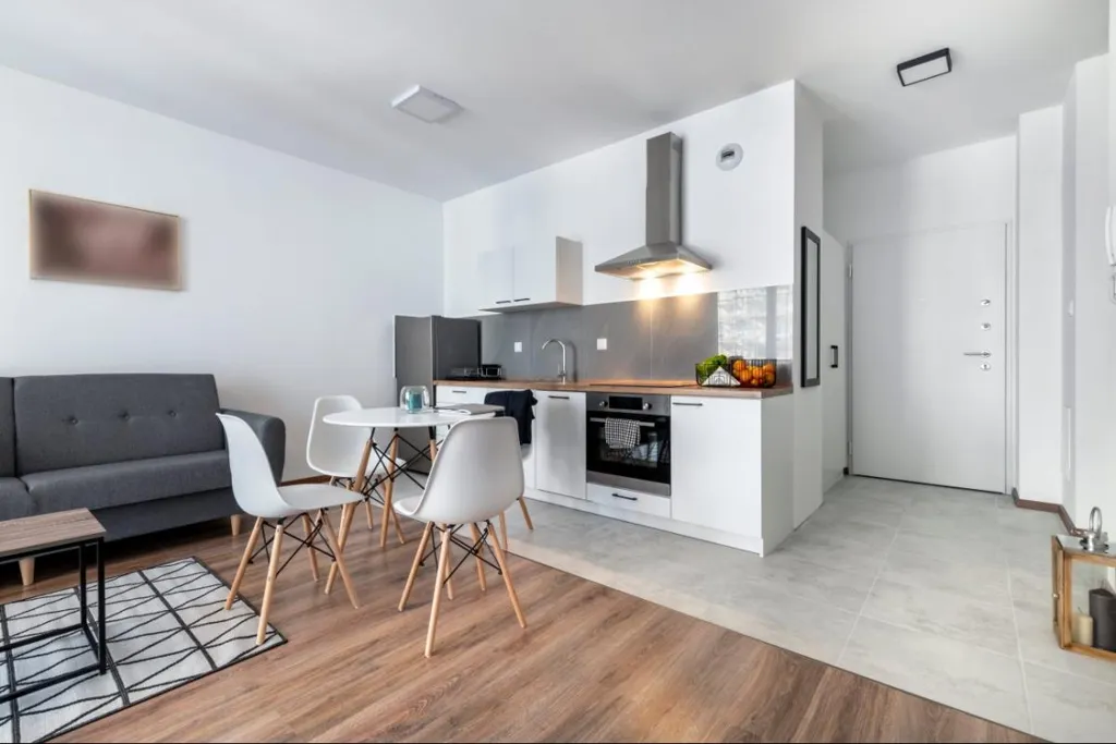 Soggiorno - 4-Bed Flat with Garden in Tournefeuille