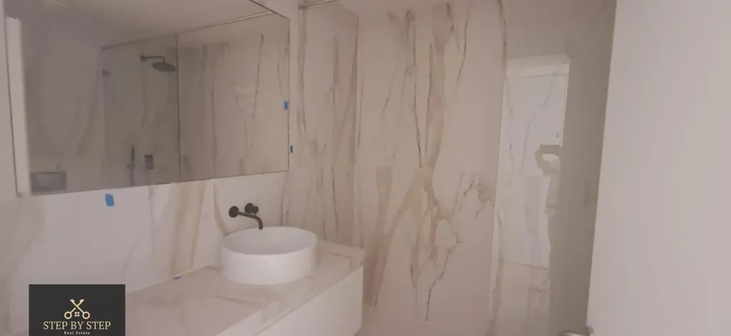 Vannitoad - Luxury Apartment with Pool in Lisbon