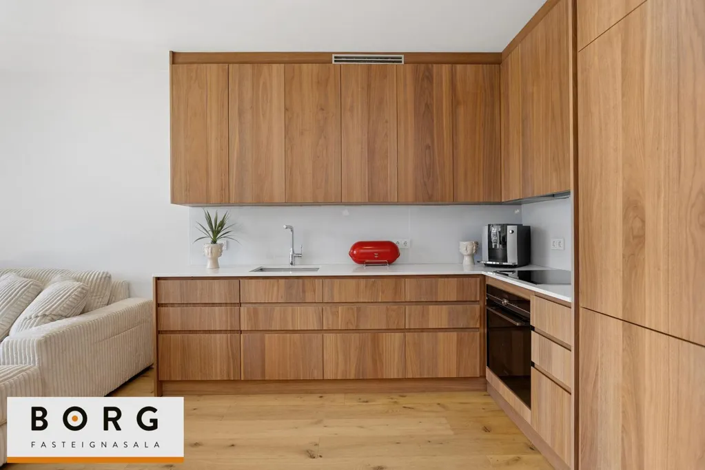Köök - Modern Apartment with Elevator in Reykjavik