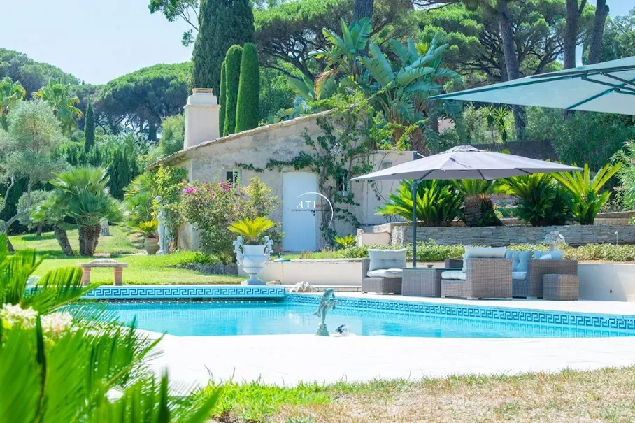 pool_area