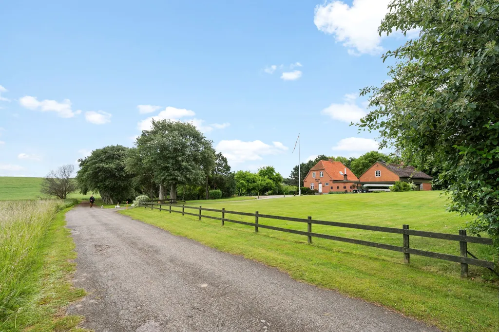 Esterno - Villa with Orchard in Frederiksværk
