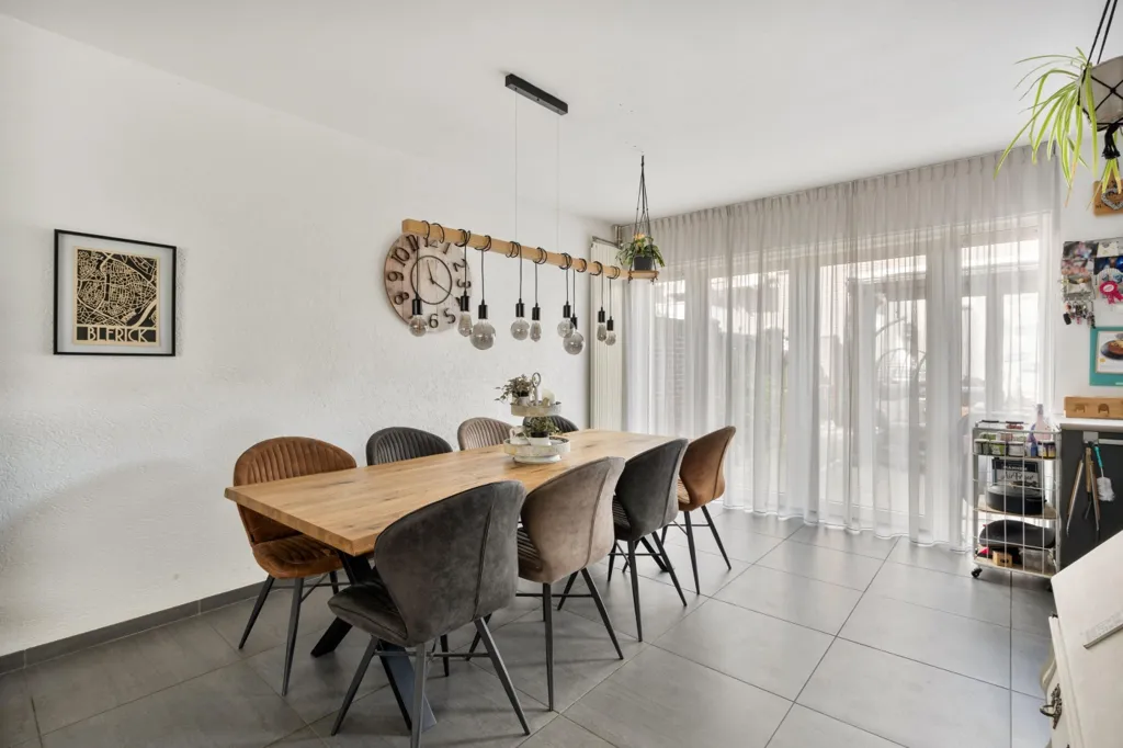 Salle à manger - Spacious Semi-detached House with Garden in Blerick