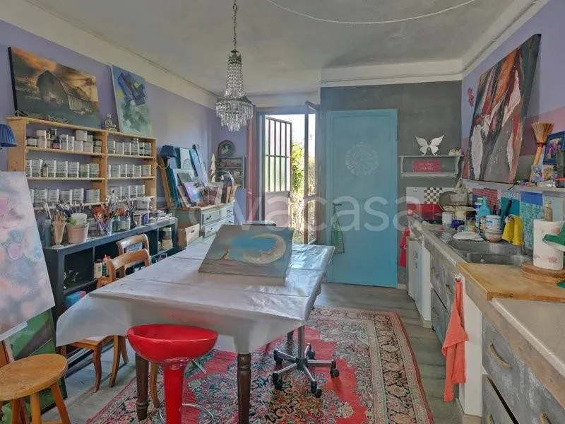 Cucina - Villa with Panoramic Garden in Dogliani Castello