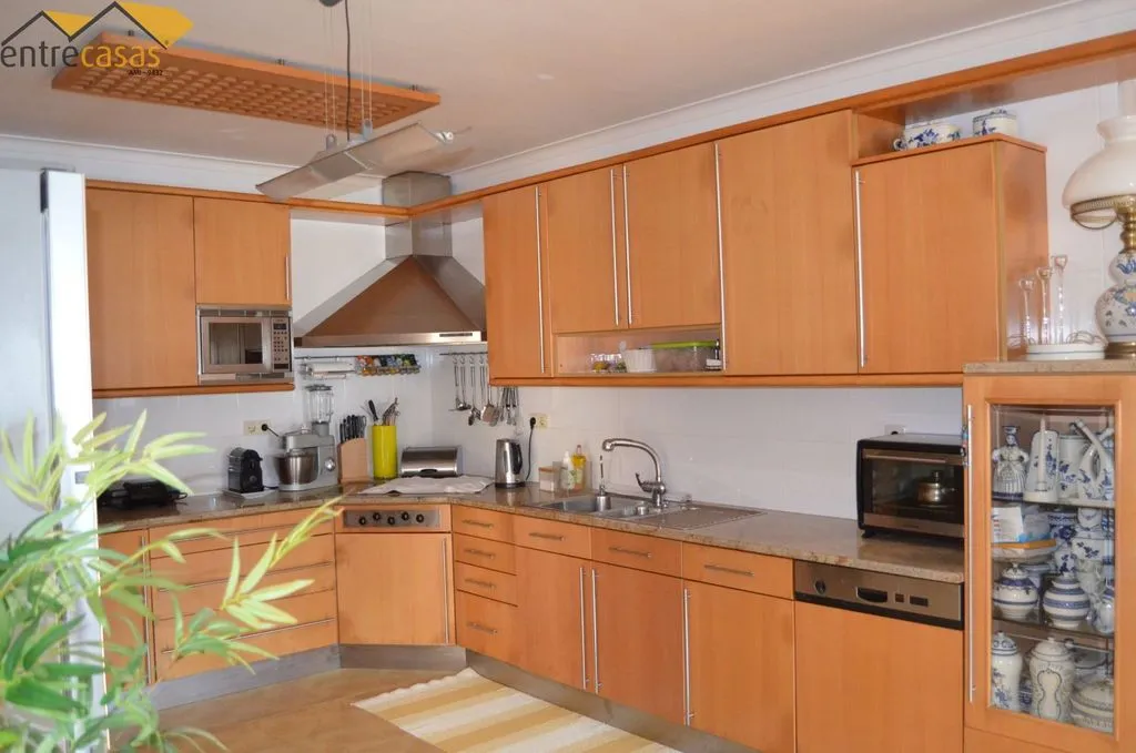 Kitchen - Modern House with Sea Views in Carreço