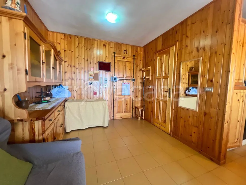 Elutuba - Armed Apartment with Panoramic View in Bagnolo Piemonte