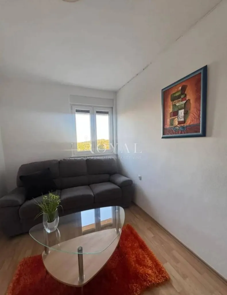 Séjour - Two-Bedroom Apartment with Balcony in Čavle