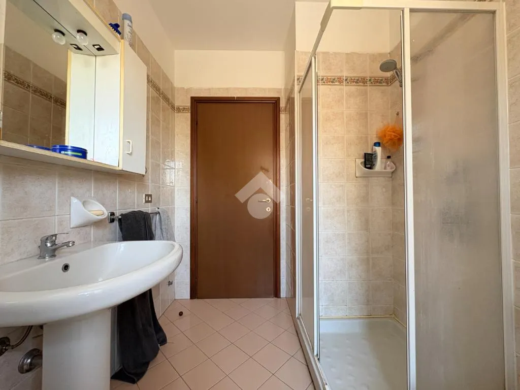 Vannitoad - Modern Bilocale with Lift in Suzzara