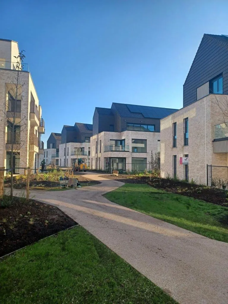 Aed - Apartment with Terrace in Agnetenpark, Peer