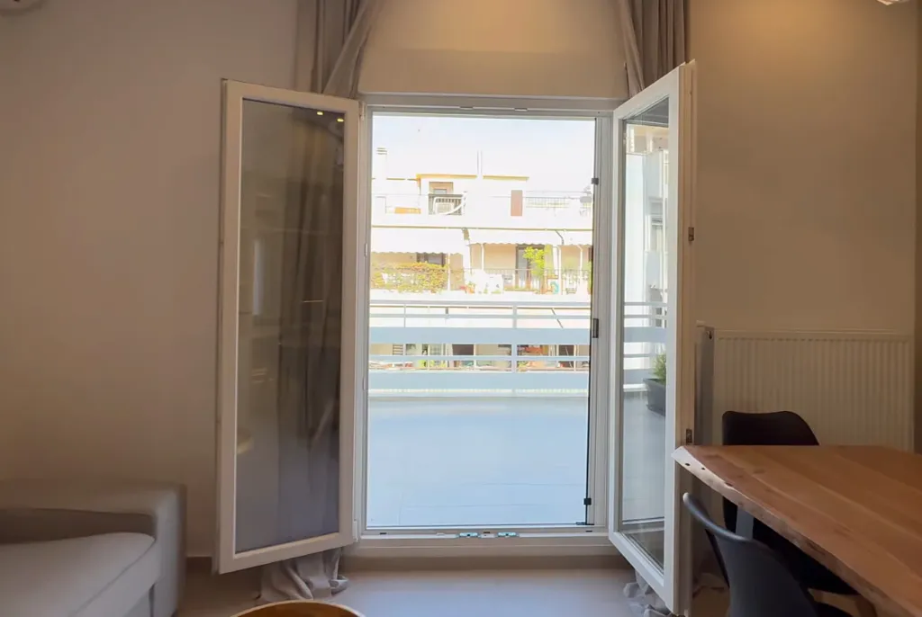 Salle à manger - Flat with Front Layout in Thessaloniki