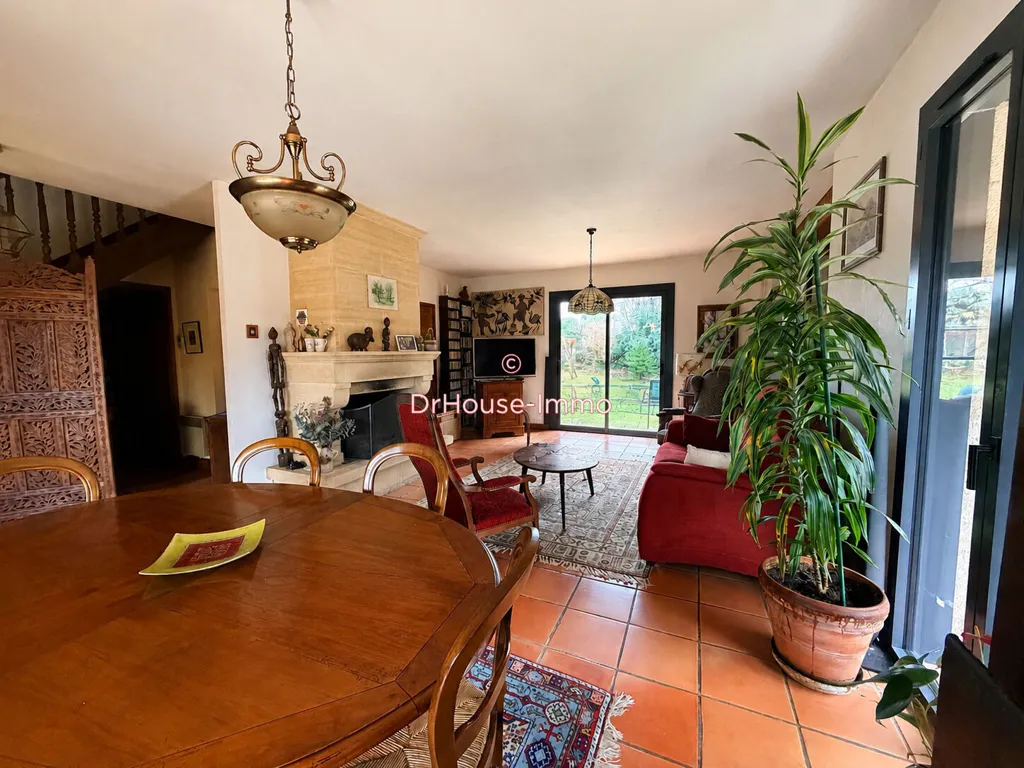 Salle à manger - Maison 7 pièces à Boulazac Isle Manoire