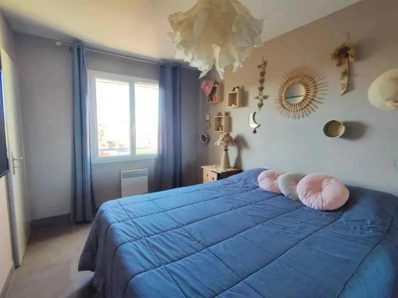 Chambres - Villa avec Piscine et Vue Panoramique à Valros