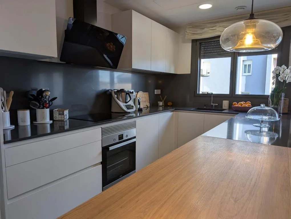 Cuisine - Duplex Flat with Jacuzzi Terrace in Badalona