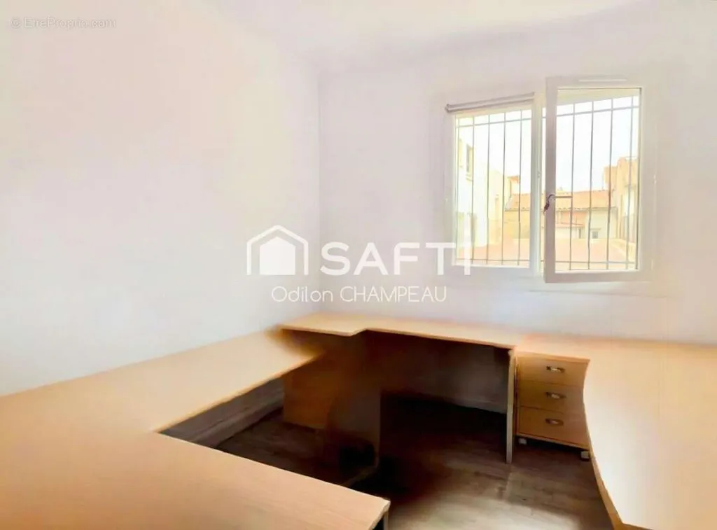 Kabinet - T3 Apartment with Dressing in Perpignan