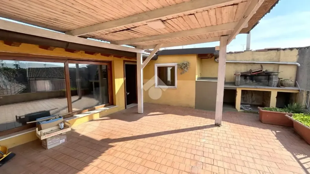 Terrass - Triplex with Terrace in Carpenedolo