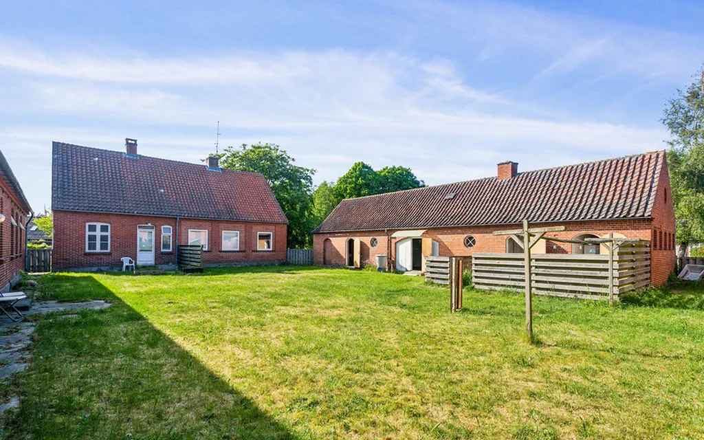 Jardin - Historic Villa with Sea View in Læsø