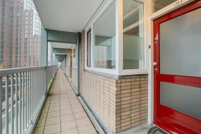 Rõdu - 4-Bedroom Apartment in Central Amstelveen
