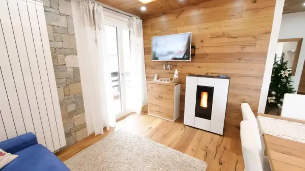 Séjour - Rustic-Style Flat with Balcony in Aprica