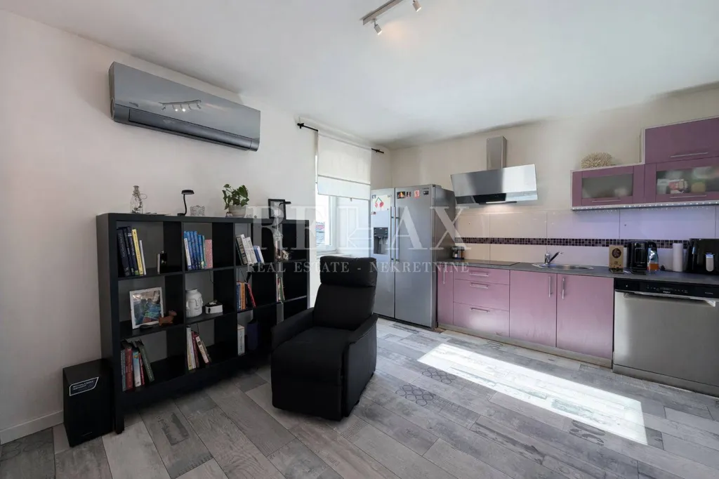 Cuisine - Adapted Apartment with Private Garden in Senj