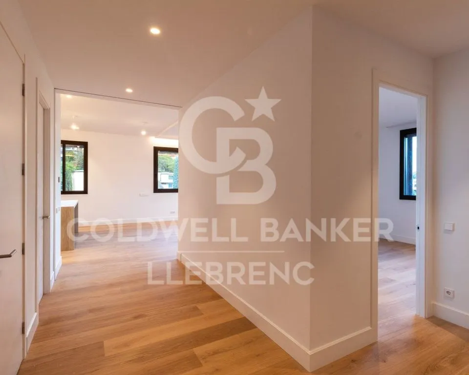 Entrée - New Build Penthouse with Terrace in Vallvidrera