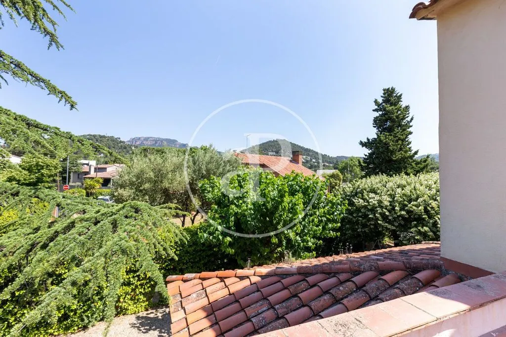 Terrass - Luxury Villa with Pool in Matadepera