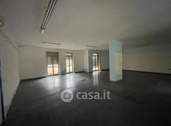 Rooms - Auctioned Workshop with Private Courtyard in Nuoro