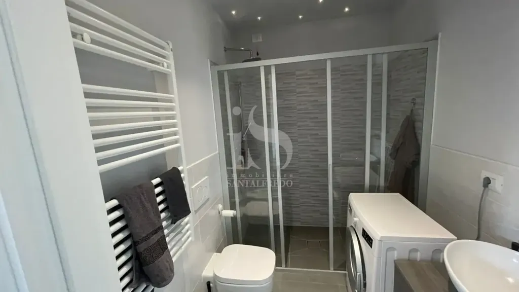 Salles de bain - Furnished Flat with Balcony in Milan Bovisa
