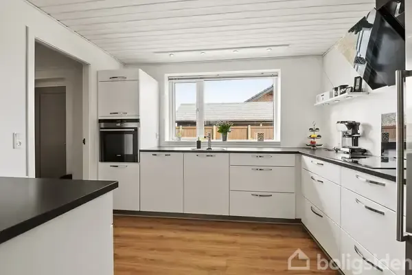 Köök - Spacious Villa with Garden in Ikast