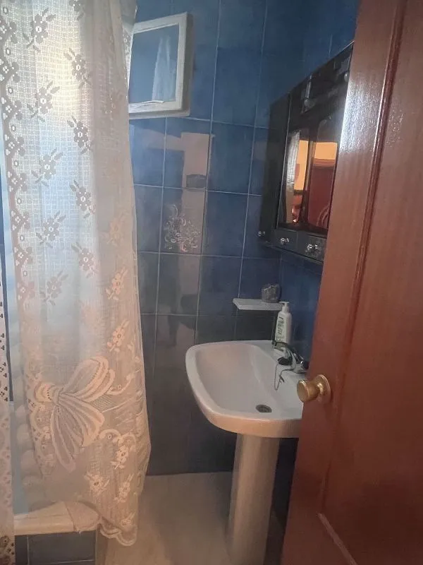 Vannitoad - Charming House with Terrace in Torrejoncillo