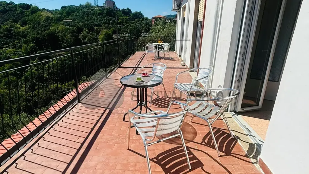 Rõdu - Villa with Sea View in Vezzano Ligure