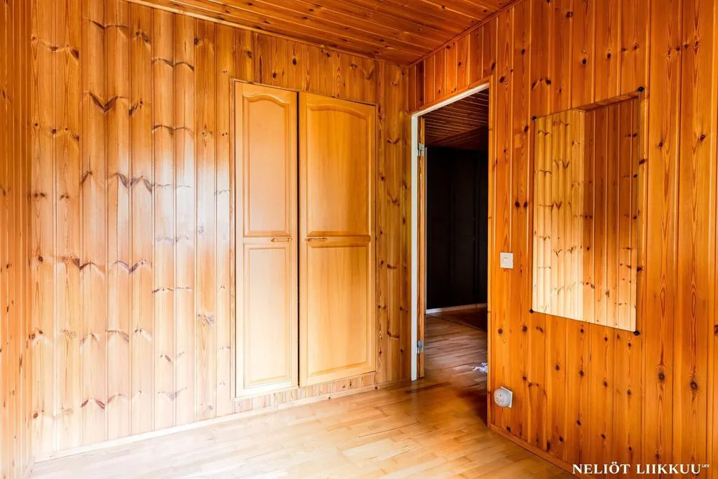 other_room