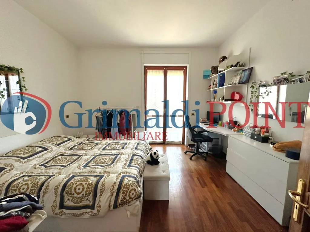 Magamistoad - Penthouse Apartment with Double Entrance in Lecce