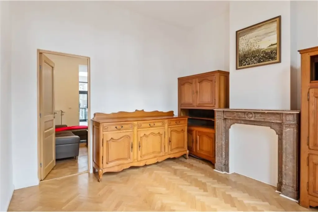 Living Room - Charming Ground Floor Flat with Terrace in Mortsel